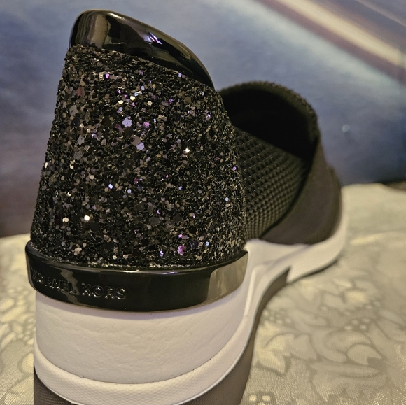 Michael Kors sneakers… beautiful. - Picture 6 of 13